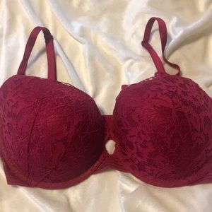 Victoria’s Secret Very sexy push-up bra